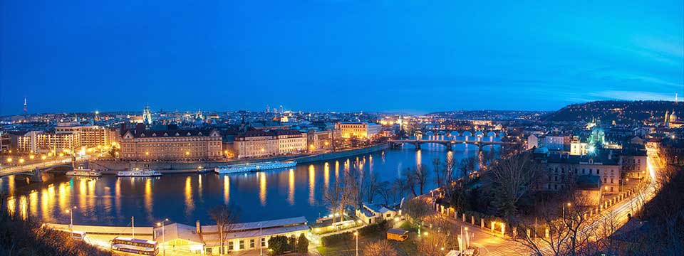 Prague : HTML5 Horizontal Slider