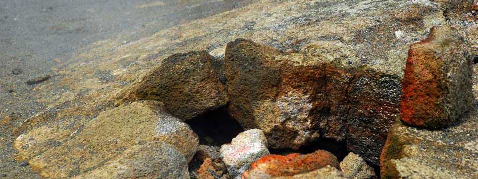 Sulfurous fumaroles: slideshow javascript example