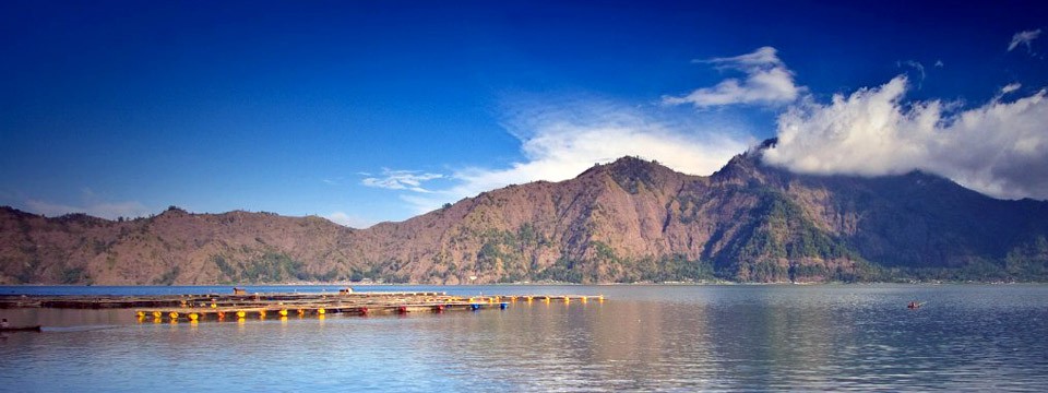 Water and mountains: responsive css slideshow
