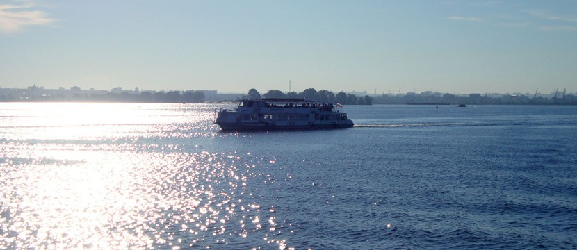 Motor vessel